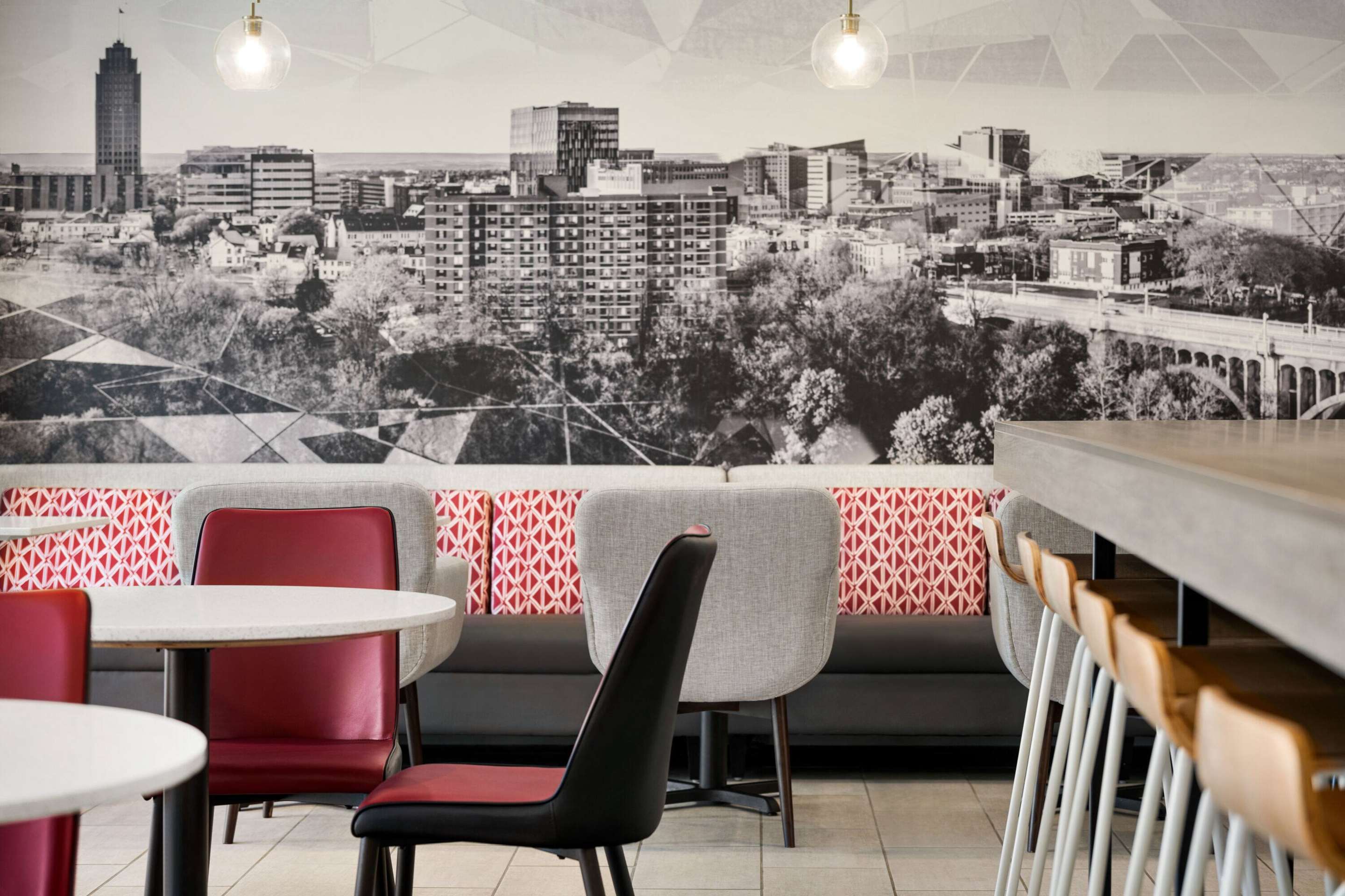 Restaurant | Ramada by Wyndham Whitehall/Allentown