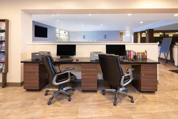 Conference Area - Ramada Inn Airport Burbank - I-5, Exit 148