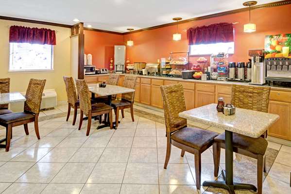  - Ramada Suites El Paso - I-10, Exit 29