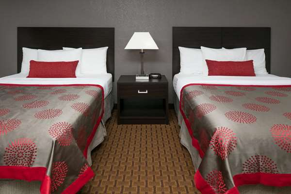  - Ramada Suites El Paso - I-10, Exit 29