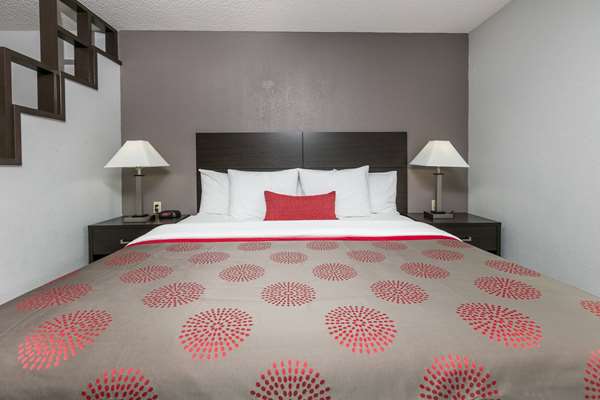  - Ramada Suites El Paso - I-10, Exit 29