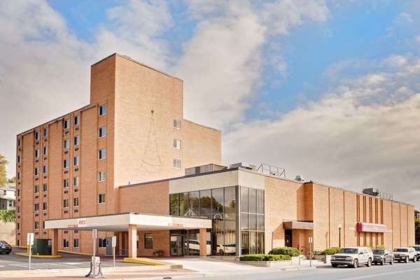 Exterior view - Ramada Inn Marquette