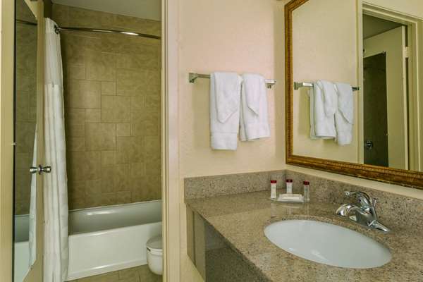  - Ramada Inn Houma