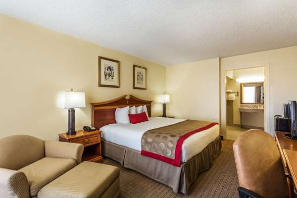  - Ramada Inn Houma