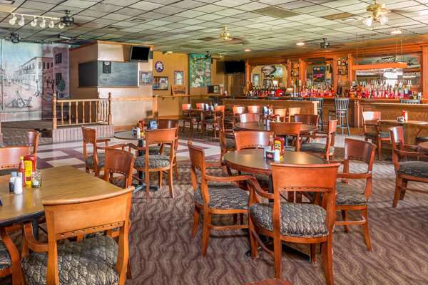 Restaurant - Ramada Inn Houma