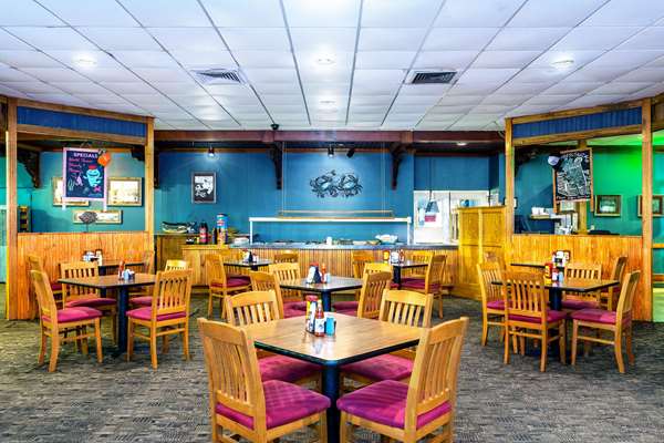 Restaurant - Ramada Inn Houma