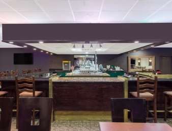 Bar - Ramada Inn University Center Fresno