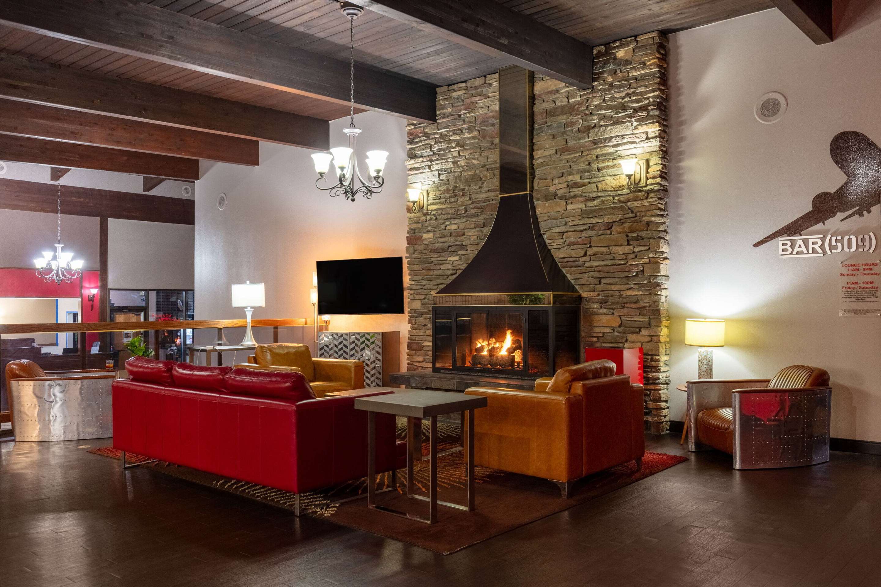 Lobby | Ramada by Wyndham Spokane Airport