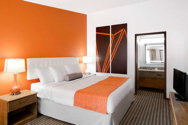  - Howard Johnson Express Inn Wilmington