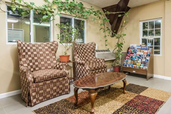  - Days Inn Vernon - I-84, Exit 65