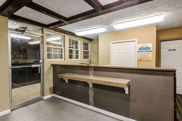  - Days Inn Vernon - I-84, Exit 65