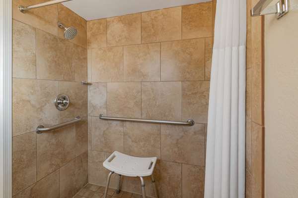  - Howard Johnson Inn Flagstaff