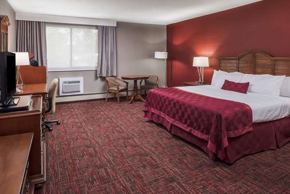  - Ramada Inn Grand Forks - I-29, Exit 141