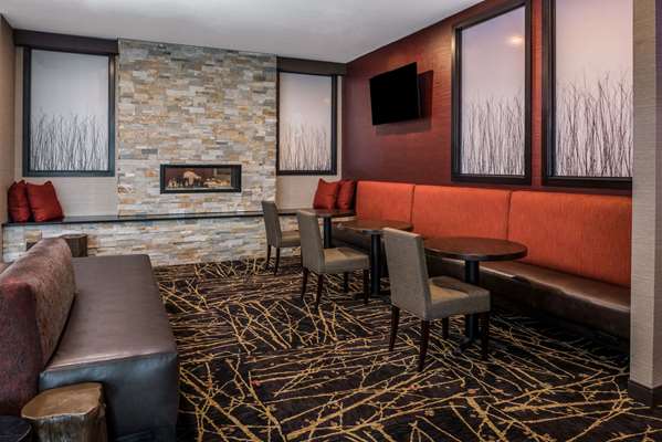 Restaurant - Ramada Inn Grand Forks - I-29, Exit 141