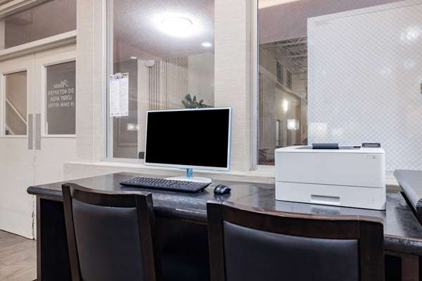 Conference Area - Ramada Inn Grand Forks - I-29, Exit 141