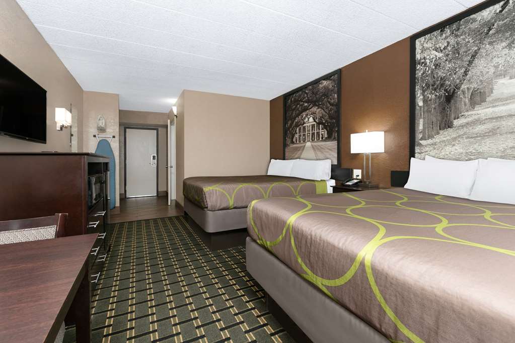 SUPER 8 GRAND PRAIRIE NORTH-guestroom-Guest Room,On-Site.jpg