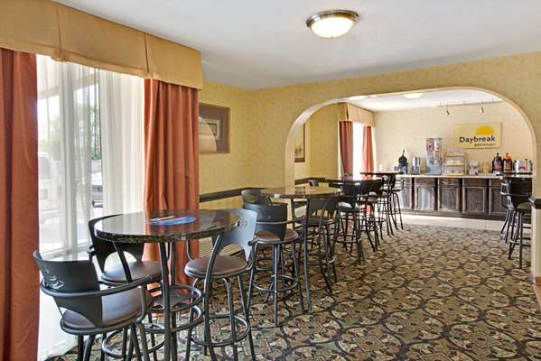  - Days Inn Woodlawn Road Charlotte - I-77, Exit 6A
