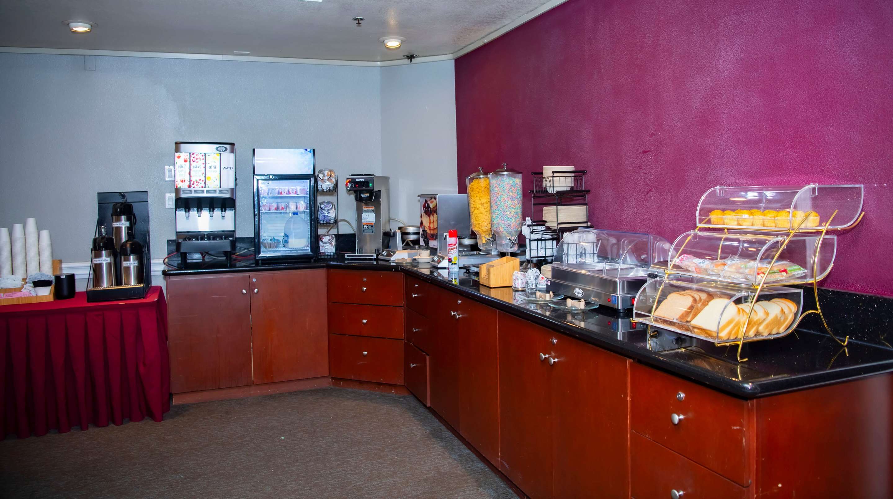Undefined | Ramada Plaza by Wyndham Garden Grove/Anaheim South