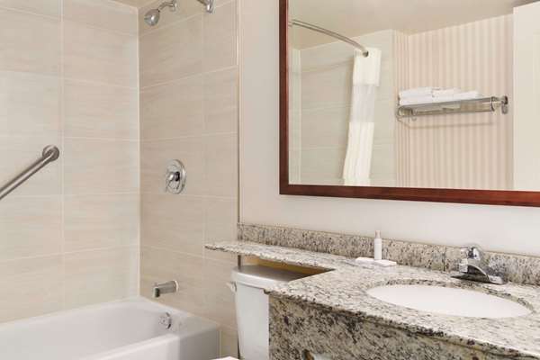  - Travelodge Owen Sound