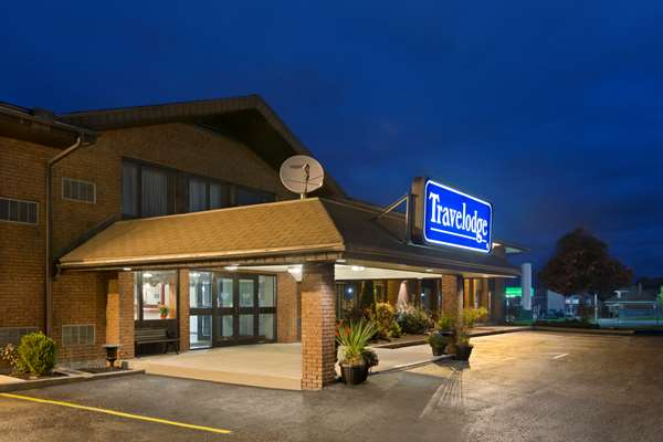 Exterior view - Travelodge Owen Sound