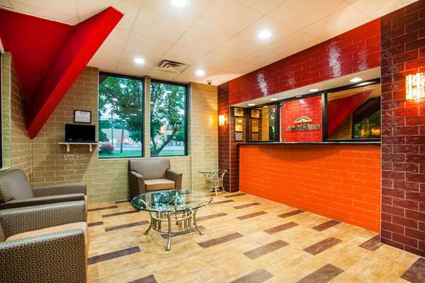  - Howard Johnson Express Inn North Plainfield