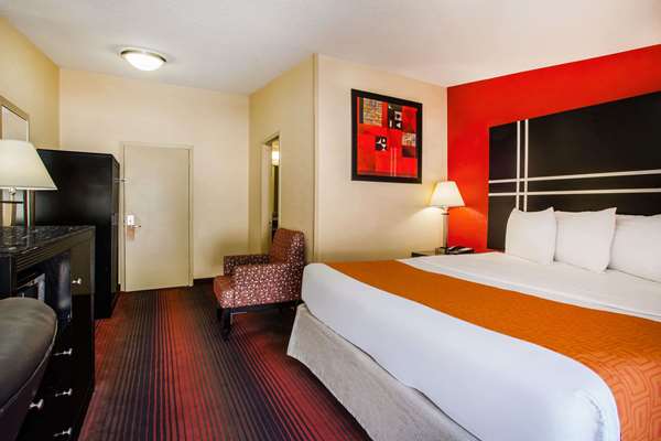  - Howard Johnson Express Inn North Plainfield