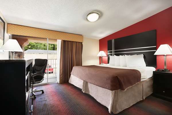  - Howard Johnson Express Inn North Plainfield