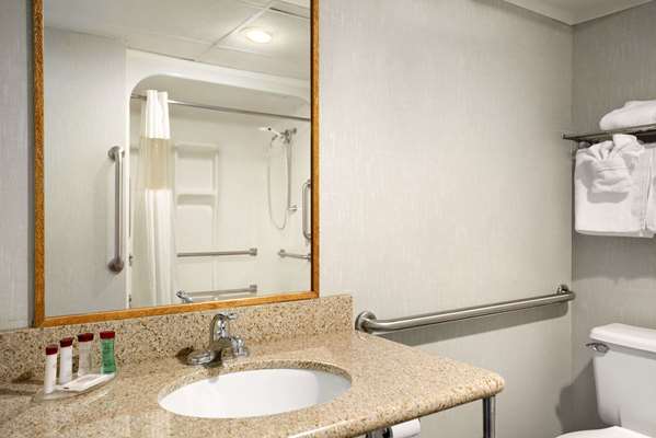  - Ramada Inn Batesville