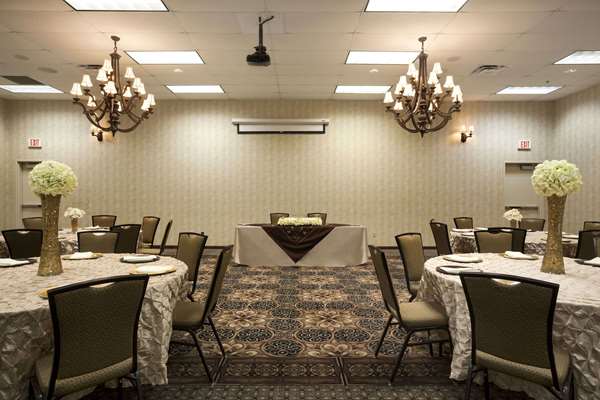  - Ramada Inn Del Rio