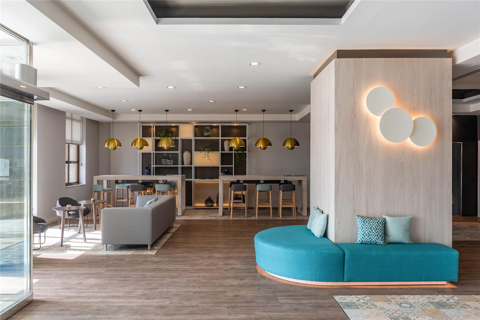 HOTEL CADIZ PASEO DEL MAR-guestroom-Guest Room,Living Area,Architecture,Indoor/Interior,On-Site,Décor detail,Summer,View from room,Exterior View of Building.jpg
