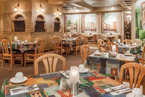Restaurant - Ramada Inn Fredericton