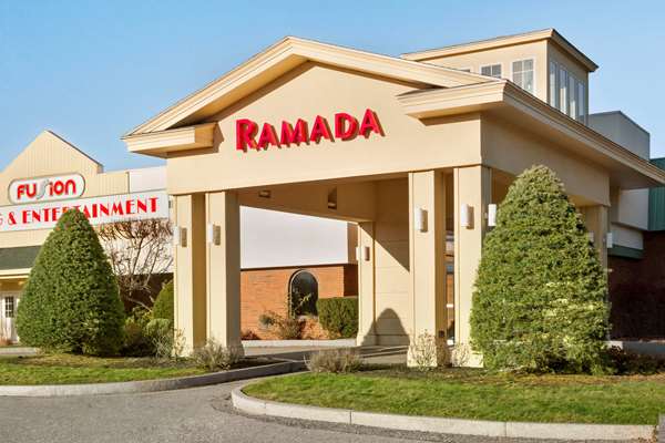 Exterior view - Ramada Hotel & Conference Center Lewiston - I-95, Exit 80