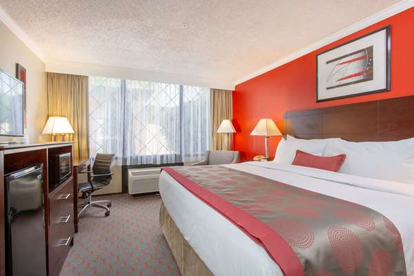  - Ramada Hotel & Conference Center Lewiston - I-95, Exit 80