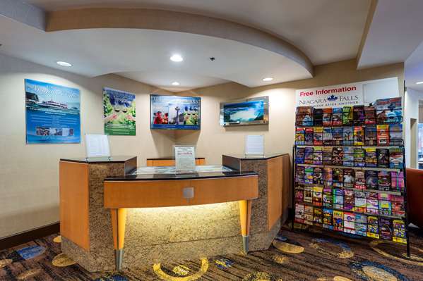  - Howard Johnson Plaza Hotel by the Falls Niagara Falls