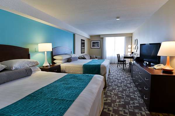  - Howard Johnson Plaza Hotel by the Falls Niagara Falls