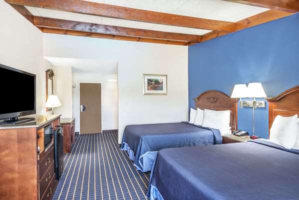  - Howard Johnson Inn Bangor - I-95, Exit 182B