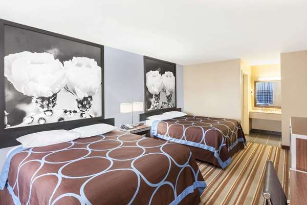  - Super 8 Motel Kingsville