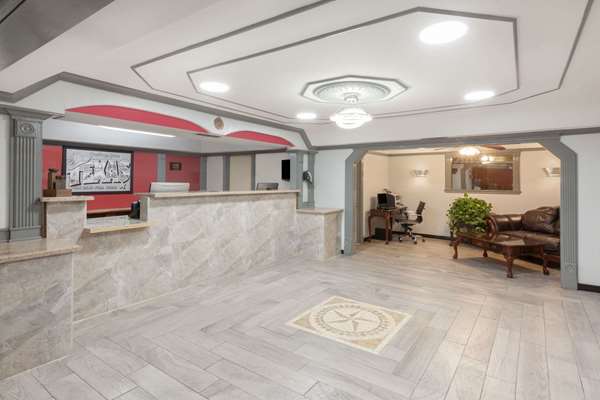  - Super 8 Motel Kingsville