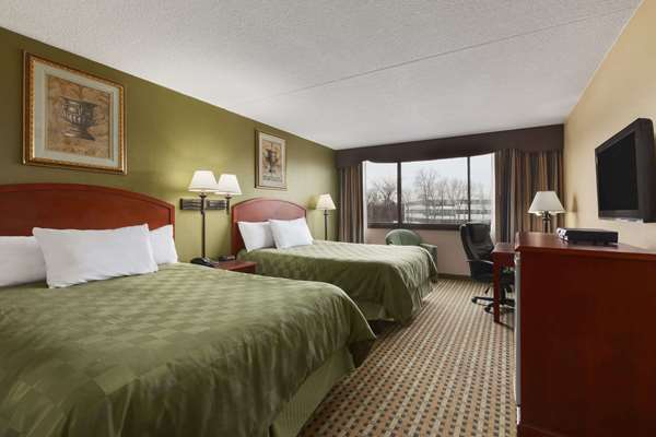  - Ramada Inn Rochelle Park