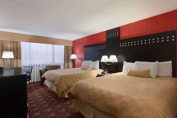  - Ramada Inn Rochelle Park