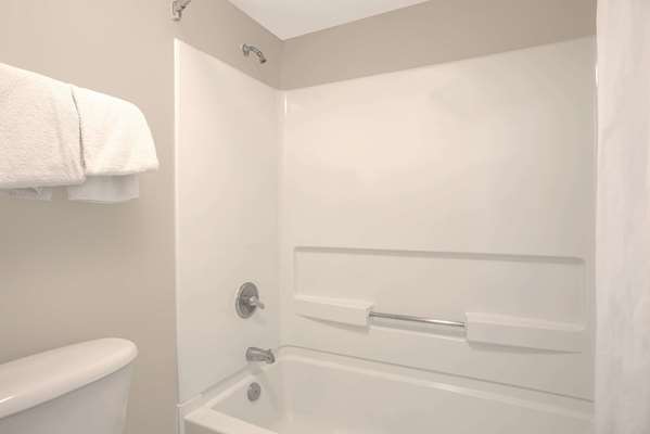  - Knights Inn Antioch - I-24, Exit 59