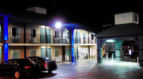 Exterior view - Knights Inn Antioch - I-24, Exit 59