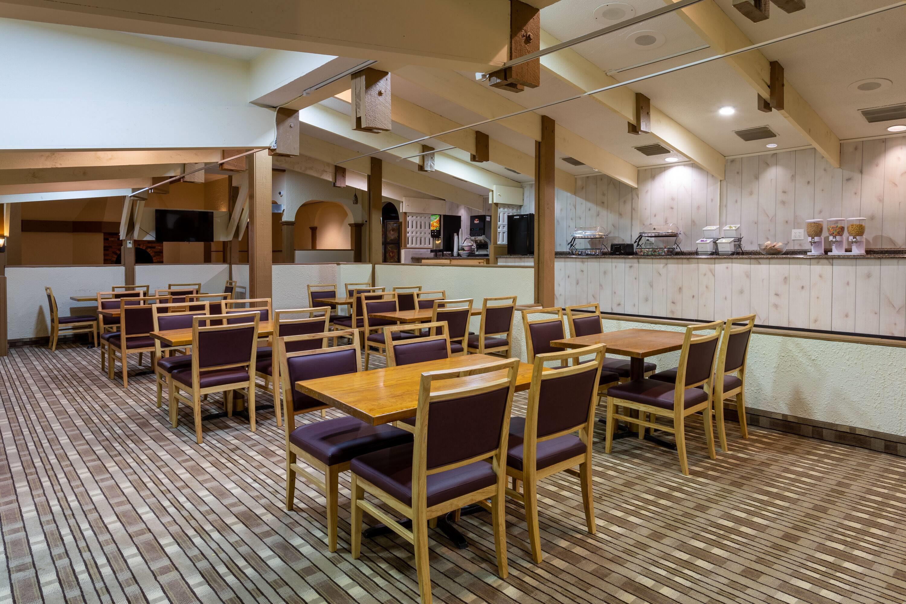 Property amenity | Baymont by Wyndham Queensbury / Lake George