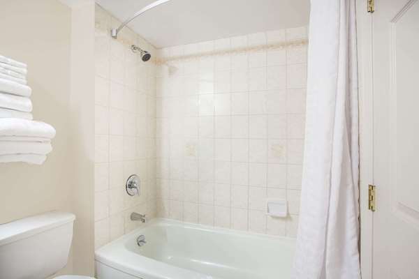  - Super 8 Hotel Castlegar