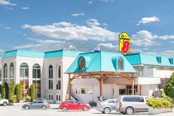 Exterior view - Super 8 Hotel Castlegar