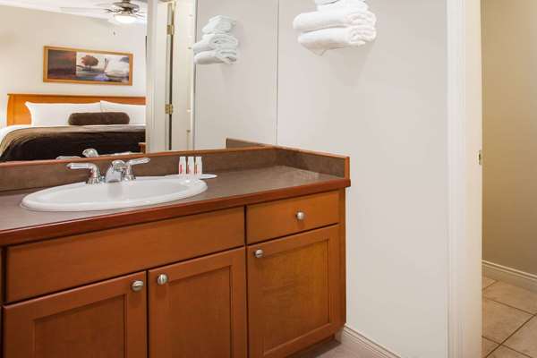  - Super 8 Hotel Castlegar