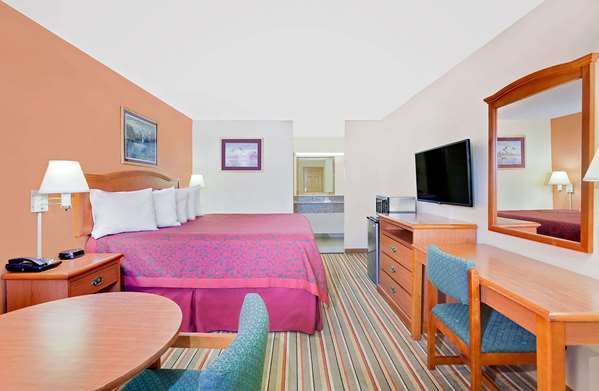  - Days Inn Morrilton - I-40, Exit 107