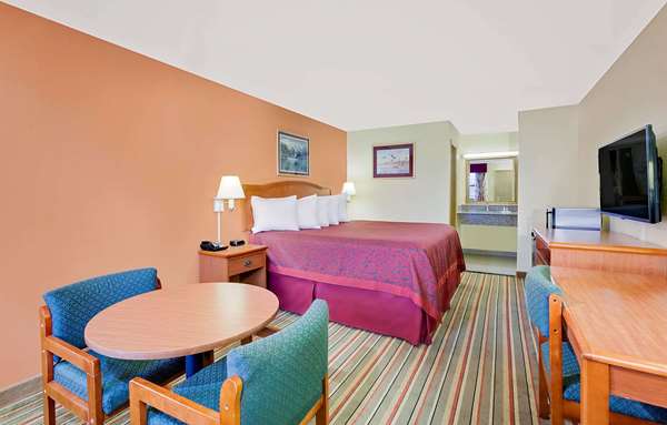  - Days Inn Morrilton - I-40, Exit 107
