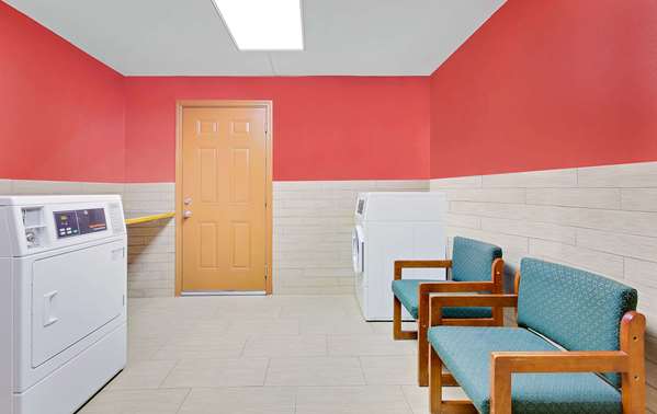 Amenities - Days Inn Morrilton - I-40, Exit 107