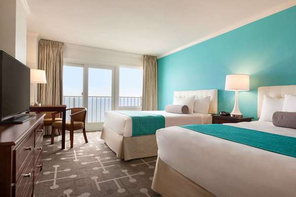  - Howard Johnson Plaza Hotel Oceanfront Ocean City